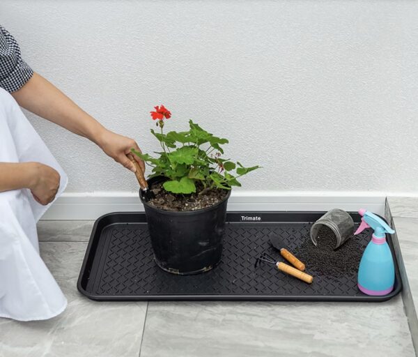 large all weather indoor/outdoor boot tray weather resistant plastic shoe mat with raised edge for entryways, decks, and patios by stalwart (black)