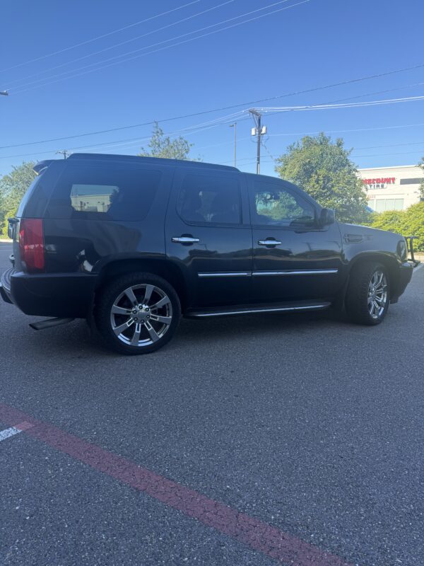 cadillac escalade hybrid 2010 – lujo, potencia y confort garantizado